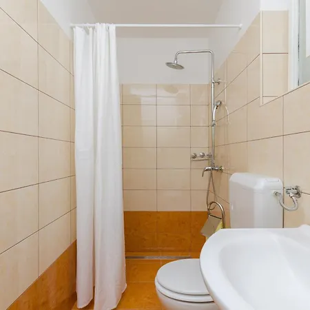 Holiday home Kuca Dragica