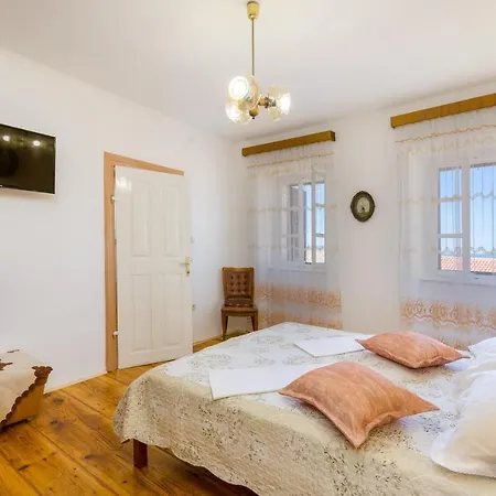 Kuca Dragica Grižane