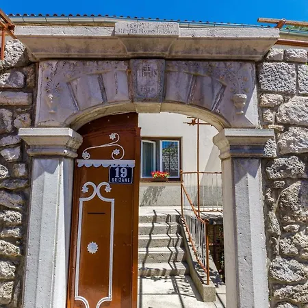 Kuca Dragica * Grižane