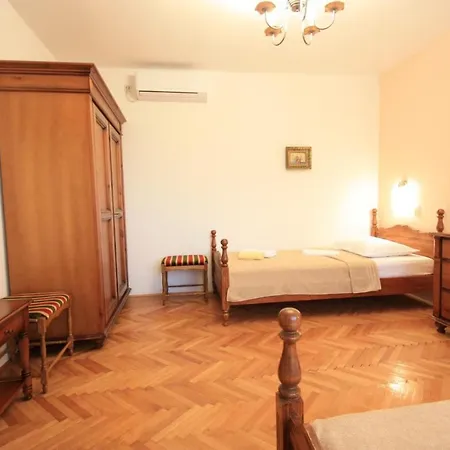 Kuca Dragica Grizane-Belgrad
